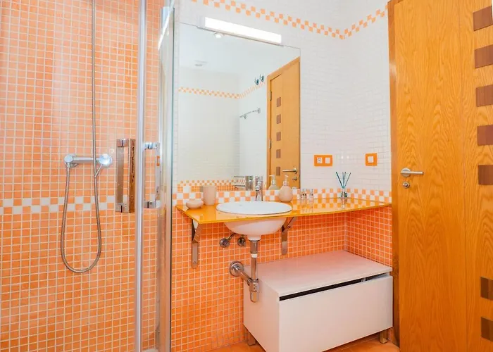 Ybh Joaquin Loriga 18 * Vigo